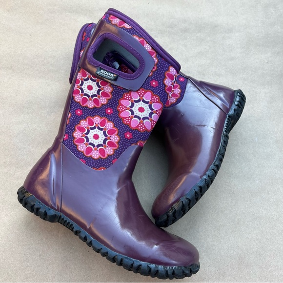 Bogs Youth Purple Floral Waterproof Boots Size 3 - Picture 1 of 13